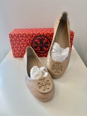 🌟TORY BURCH Tan Ballet Flats.  Size 9.5🌟
